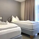 Modern, Gemuetlich & Zentral - 3.5 Zimmerwohnung 아파트 *