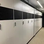 Modern, Gemuetlich & Zentral - 3.5 Zimmerwohnung 아파트 필름