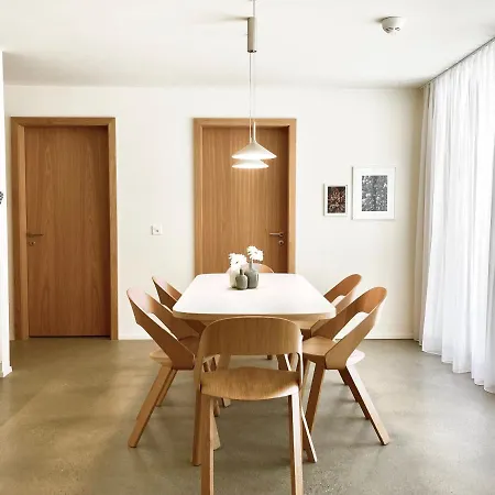 Modern, Gemuetlich & Zentral - 3.5 Zimmerwohnung Apartamento *