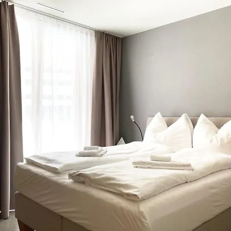 Modern, Gemuetlich & Zentral - 3.5 Zimmerwohnung * Flims