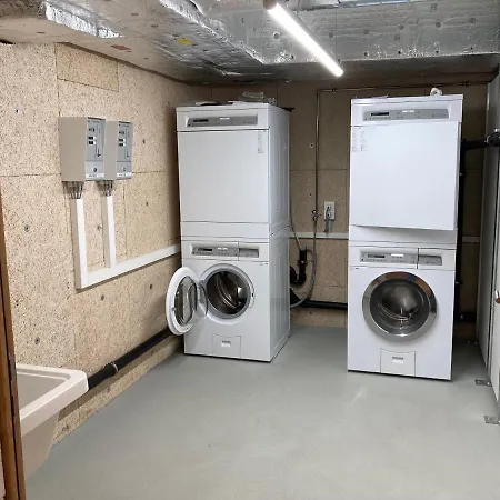 Modern, Gemuetlich & Zentral - 3.5 Zimmerwohnung *